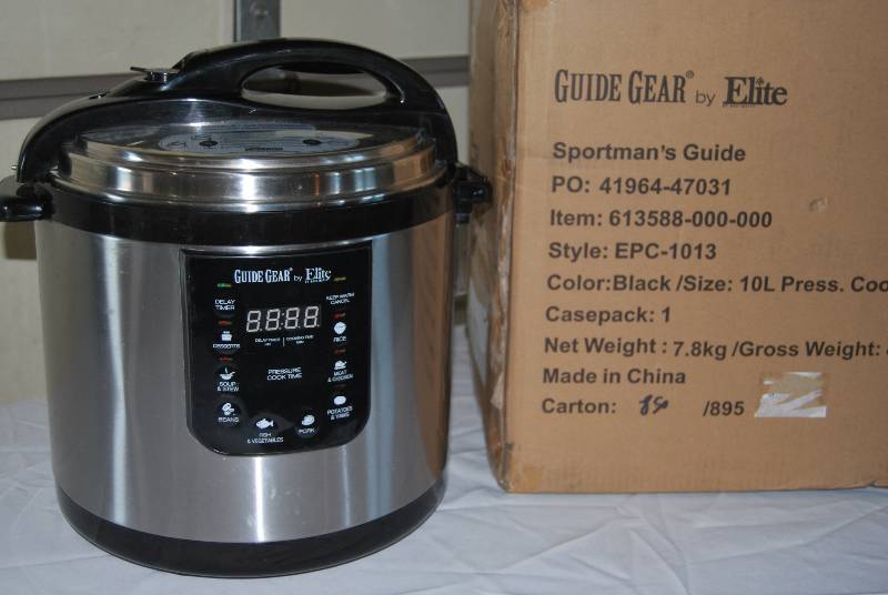 lot 57 image: Pressure Cooker