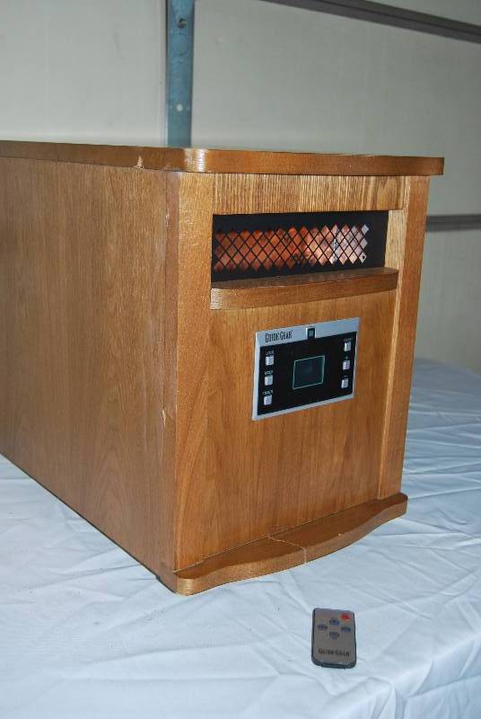 lot 77 image: Electric Heater