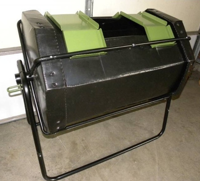 lot 49 image: Compost Tumbler