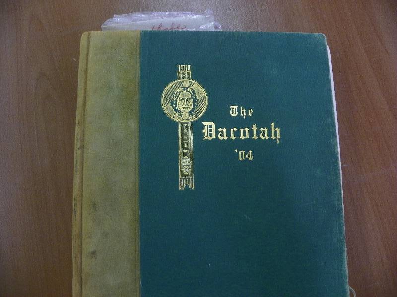 lot 92 image: 1904 University of North Dakota annual, the Dacotah