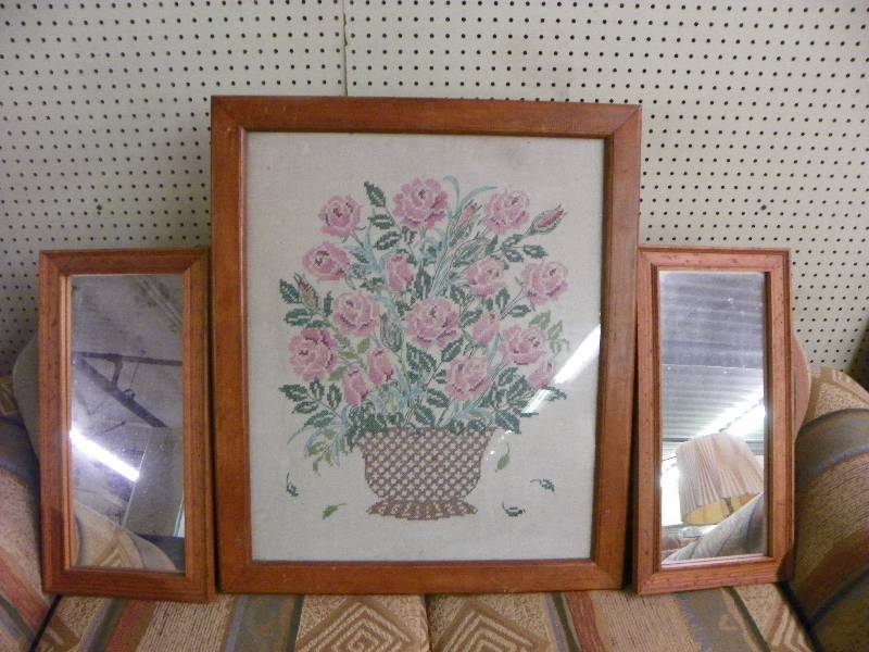 lot 144 image: floral picture and two smaller side mirrors