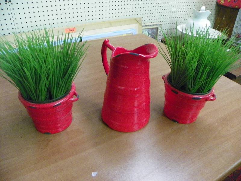 lot 150 image: two pots and water pitcher, decorative items