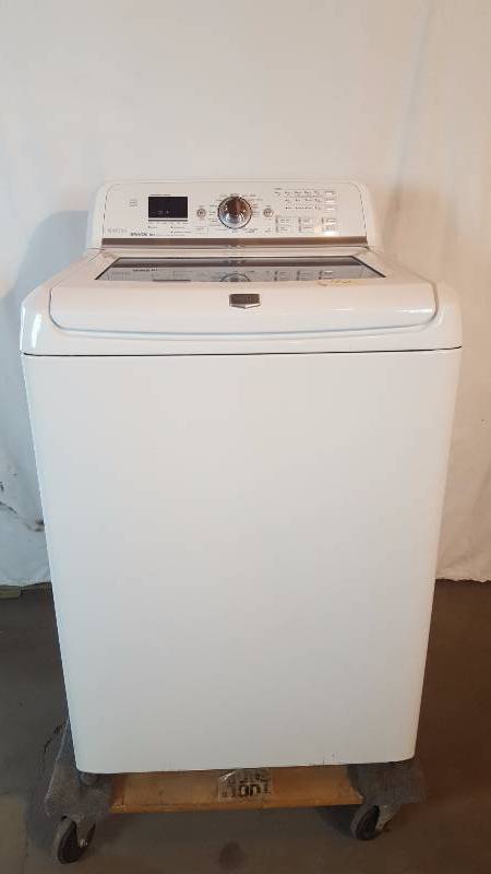 lot 42 image: Maytag Bravos Washer