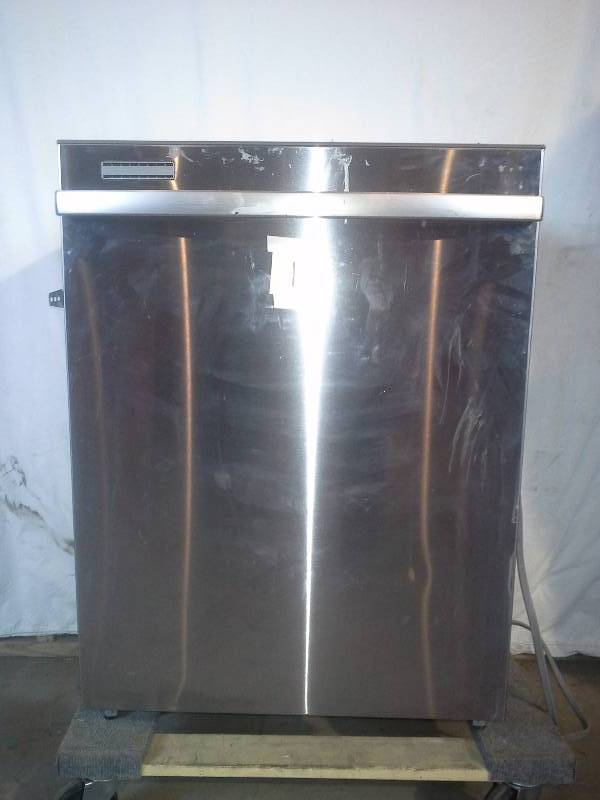 lot 1 image: Whirlpool Dishwasher