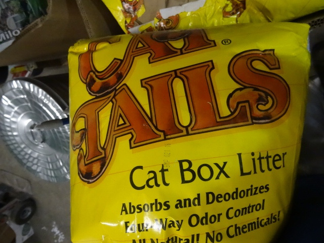 NEW Qty 2 Bags Cat Tails Kitty Litter approx 80 lbs total