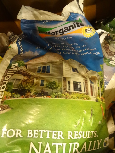 NEW Qty 2 Bags Milorganite Natural Iron Fertilizer Non Burning approx 60 lbs total
