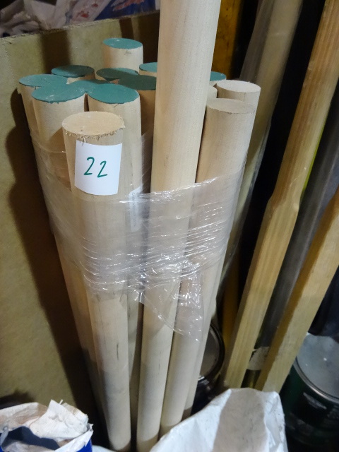 NEW Qty 15 Birch Wodden Dowels 1.25 in x 36 in ea