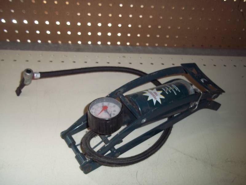 Foot operated air pump