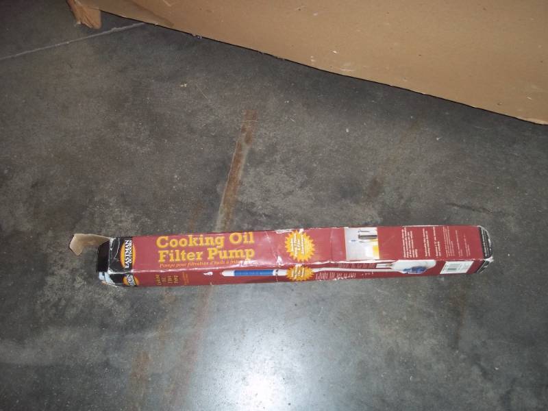 Cooking oil filter pump