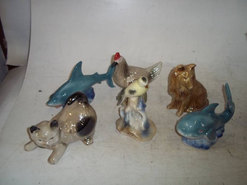 6 Glass figurines