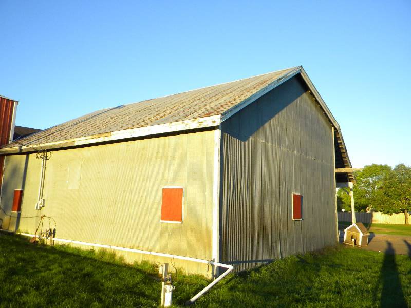 Barn