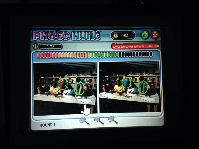 lot 1 image: Merit Elite countertop game