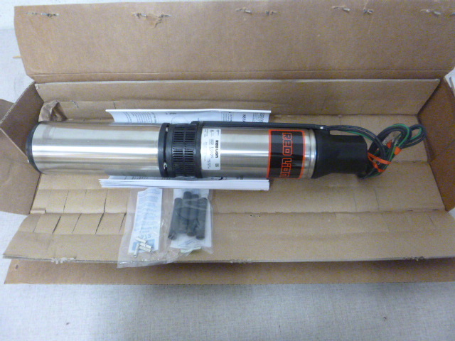 lot 44 image: Red Lion Deep Well Submersible Pump