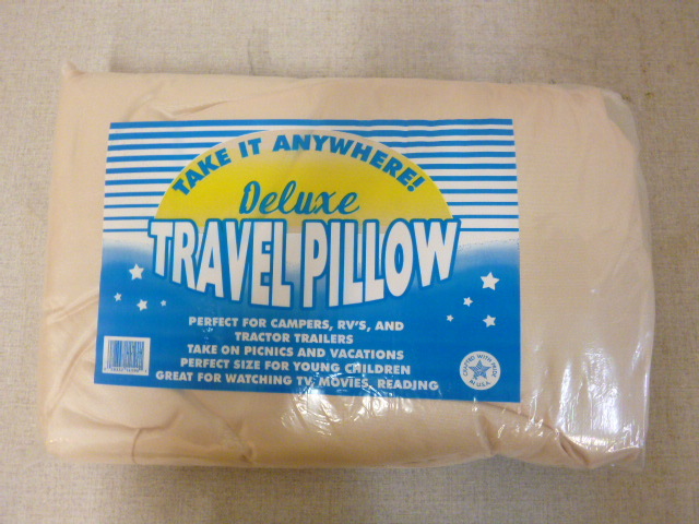 lot 69 image: Deluxe Travel Pillow