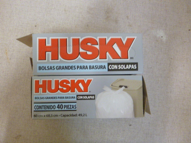 lot 77 image: 2 Boxes of Husky Flap Tie Kitchen Bags