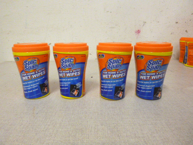 lot 124 image: 4 Tubs of Spic and Span Wet Wipes