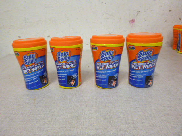 lot 126 image: 4 Tubs of Spic and Span Wet Wipes