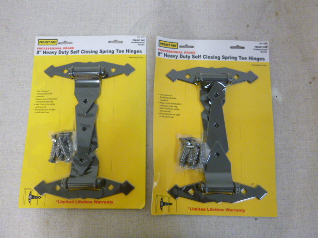 lot 211 image: 2 Packs of Self-Closing Spring Tee Hinges