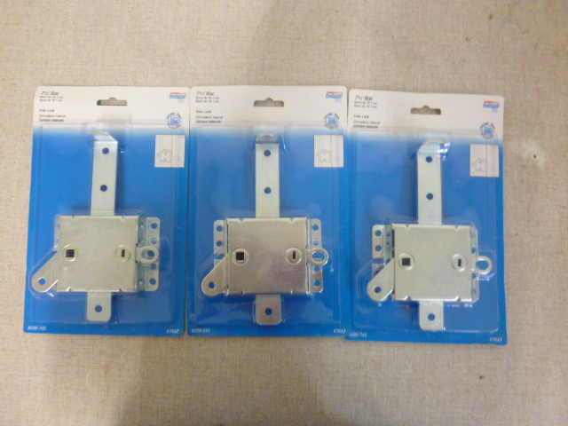 lot 254 image: 3 National Bar Side Locks