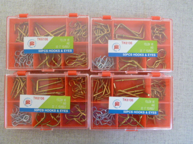 lot 256 image: 4 Packs of PTC Hooks and Eyes