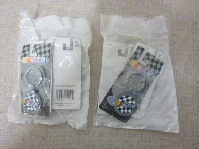 lot 265 image: 6 NASCAR Key Chains