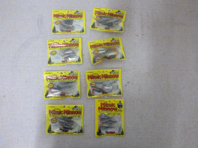 lot 287 image: 8 Packs of Northland Lifelike Mimic Minnows
