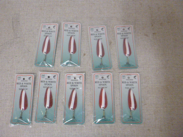 lot 290 image: 9 Red and White Spoons