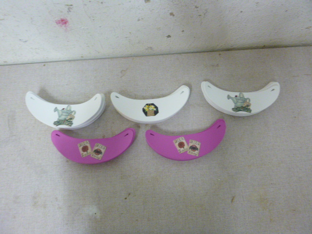 lot 336 image: 50 Sunglass Visers