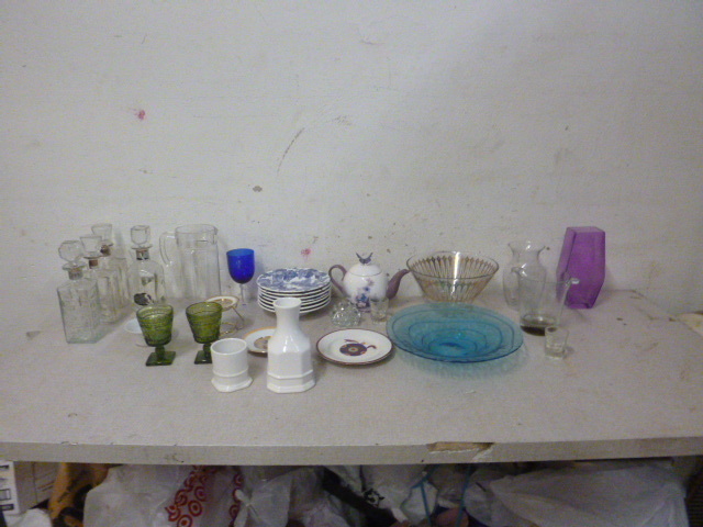 lot 377 image: Miscellaneous Glassware