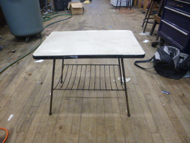 lot 427 image: Old Table