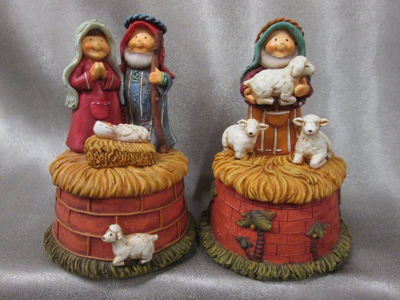 Pair of Resin Musicals 6 inch Holy ...