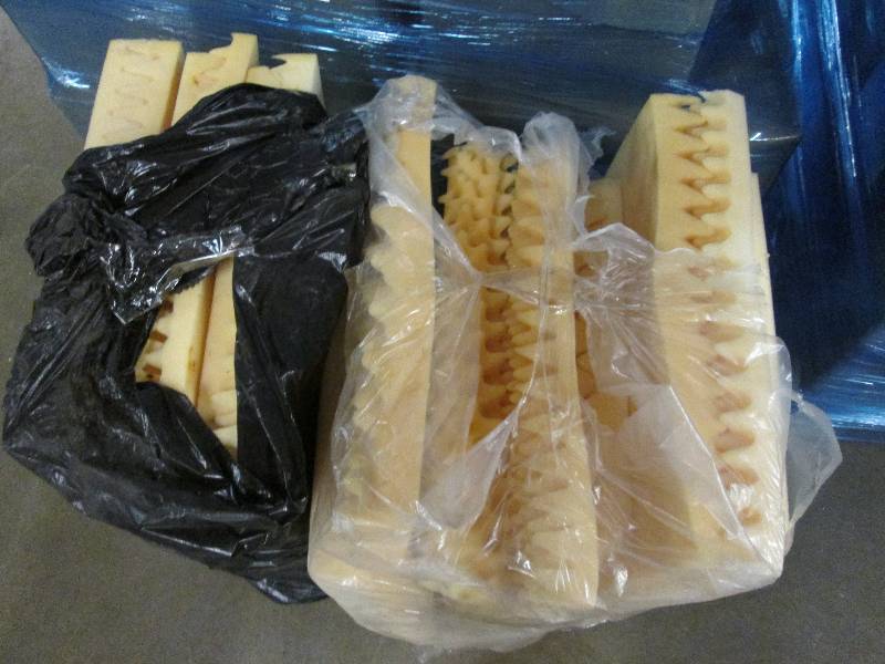 Lot of 7 plus egg crate packing mat...