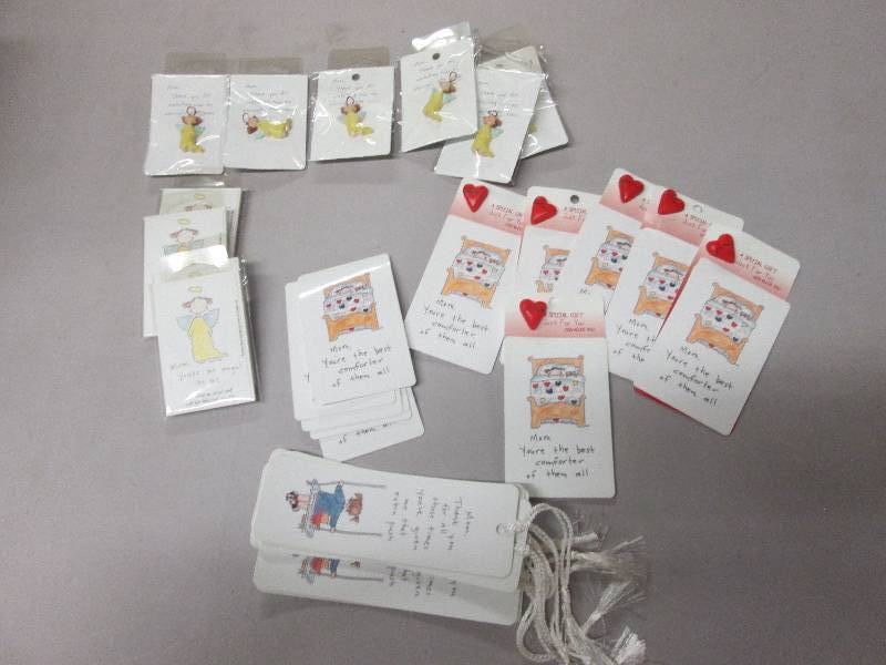 Mom pins, bookmarks, magnets, car...