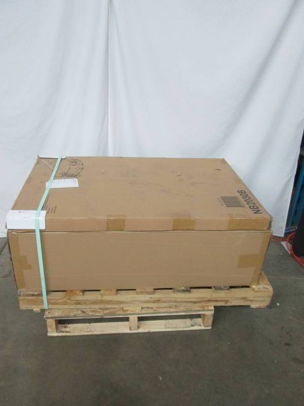 lot 1 image: ProSeries 15 x 48 Round Metal Frame Pool