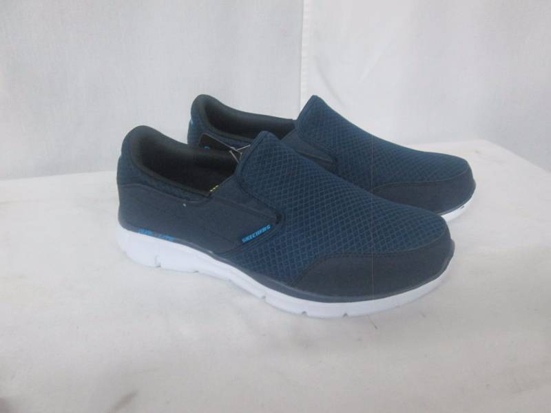 lot 41 image: Skechers Mens Persistent Casual Sport Shoe - XWide