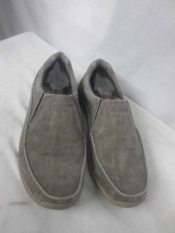 lot 27 image: Skechers Mens Expected Avillo Casual Shoe