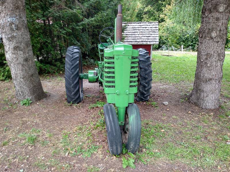 1942 John Deere B Tractor, SN 13540...