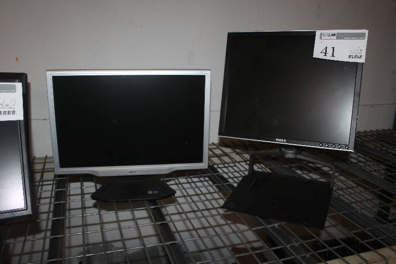 lot 41 image: Lot of (2) Computer Monitors Including Dell, Acer