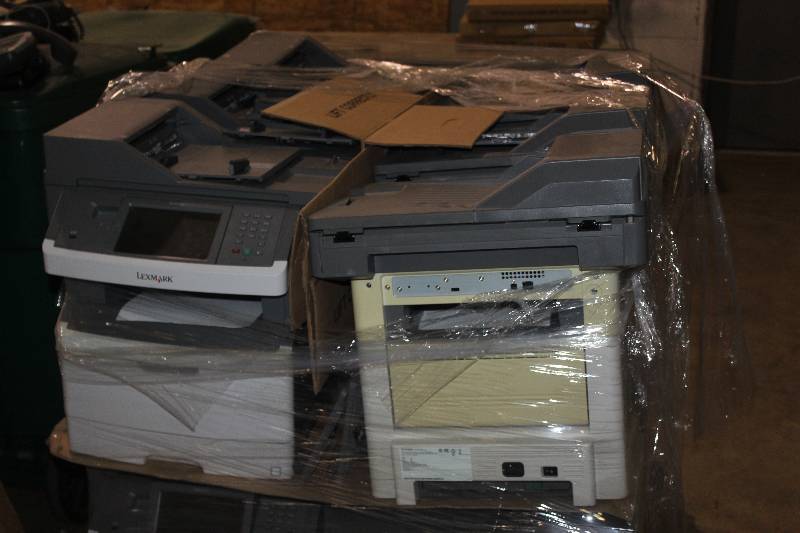 lot 11 image: Lot of (6) Lexmark XS463DE Printers