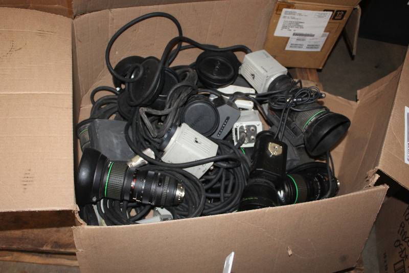 lot 154 image: Box Lot of Camera Equipment Including Cameras, Lens, Sony 3ccd,