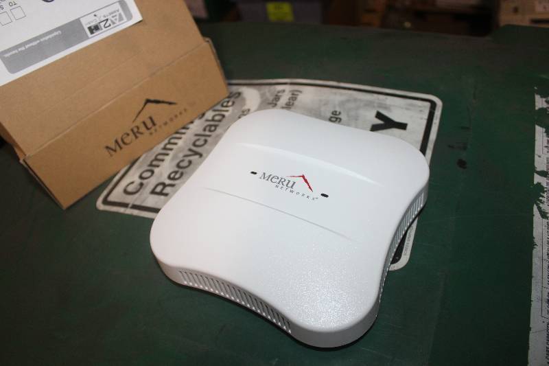 lot 180 image: Meru Dual Radio Access Point AP1000