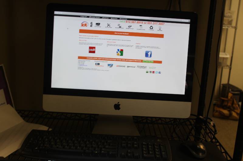 lot 6 image: Apple iMac A1311 Desktop