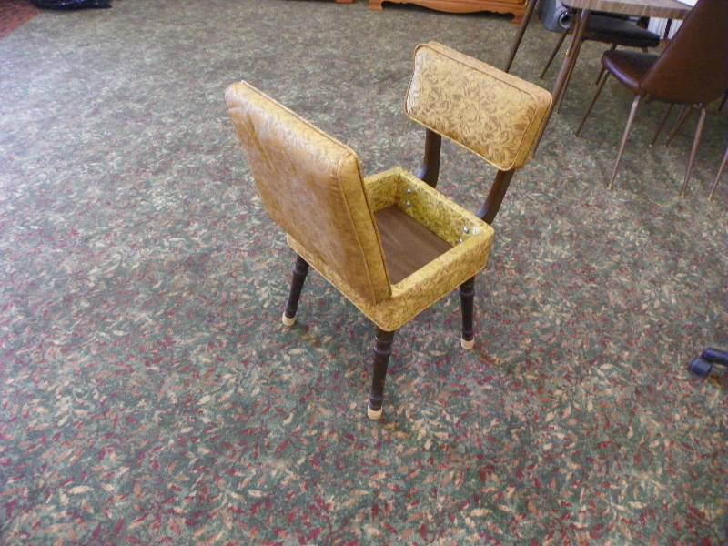 Retro Chair