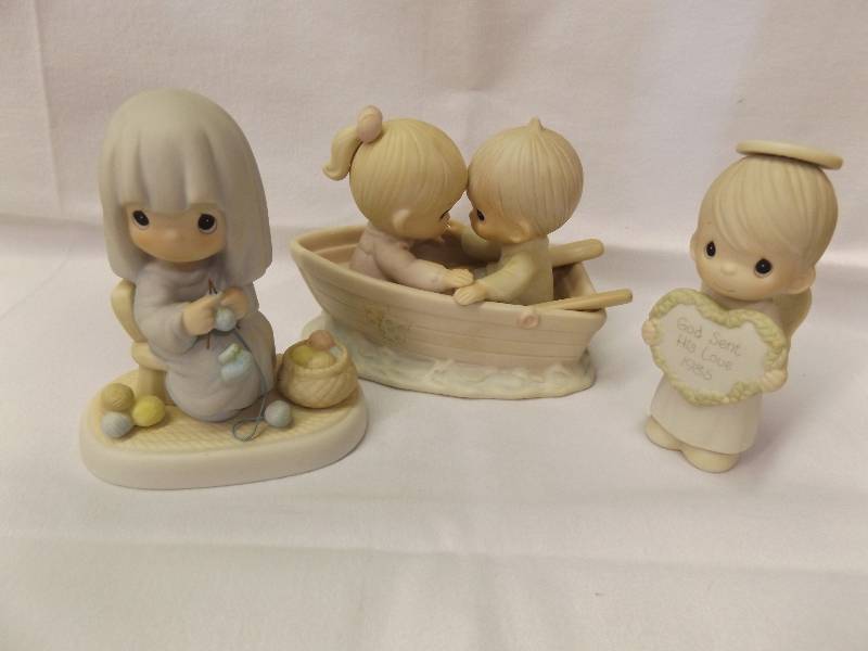 Precious Moments Figurines
