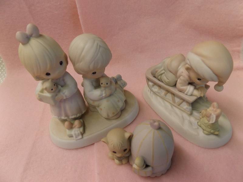 Precious Moments Figurines