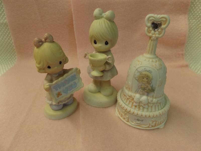 Precious Moments Figurines