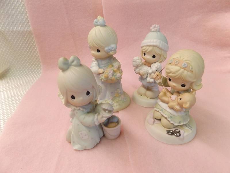 Precious Moments Figurines