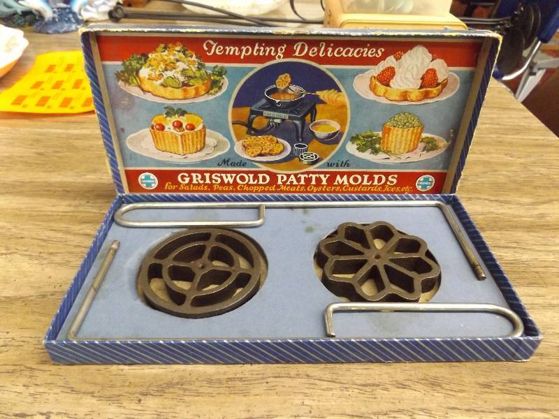Griswold Patty Molds