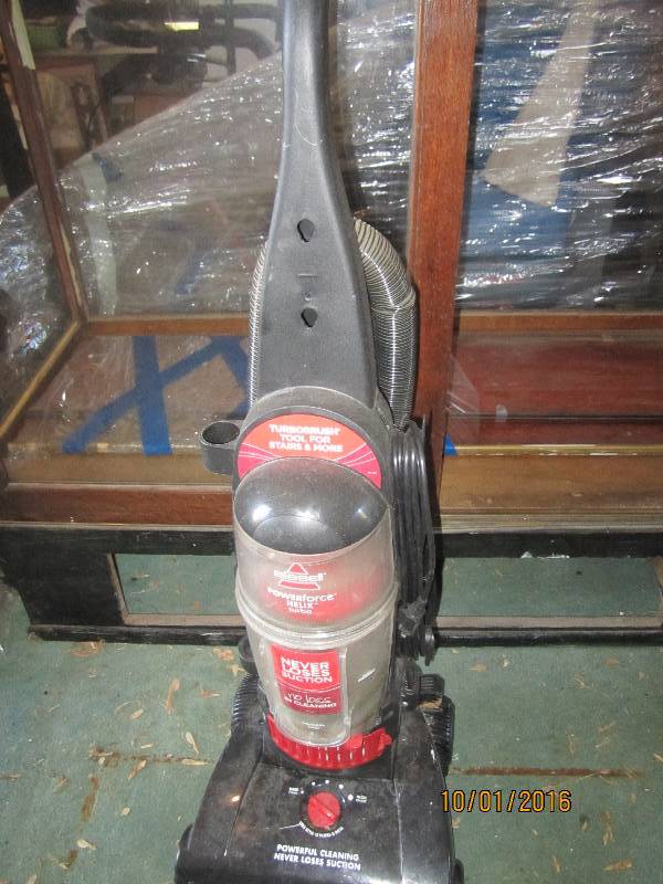 Bissell vacuum...