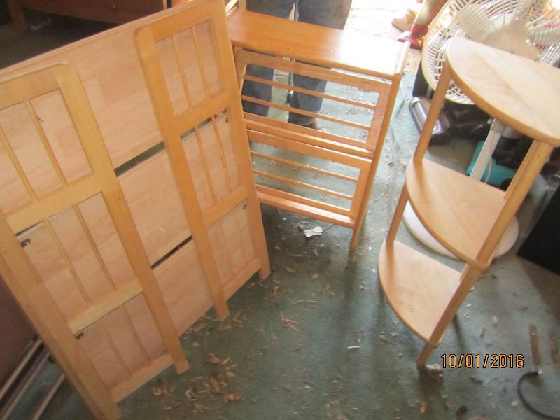3 Piece wood display, one folds up...